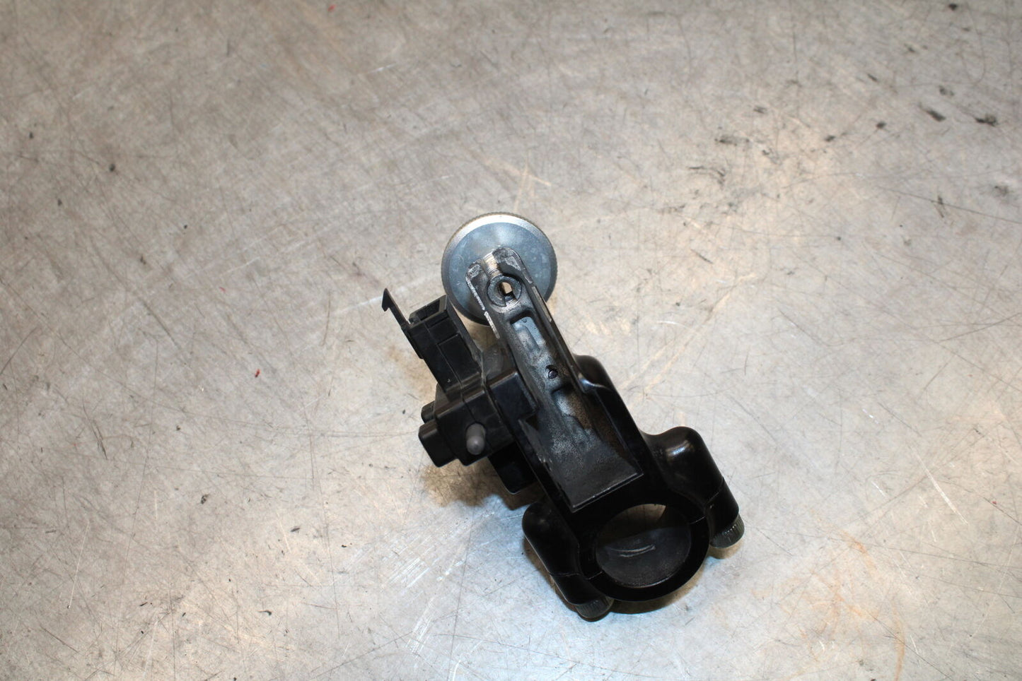 13-18 KAWASAKI NINJA ZX6R CLUTCH LEVER PERCH MOUNT BRACKET BB666