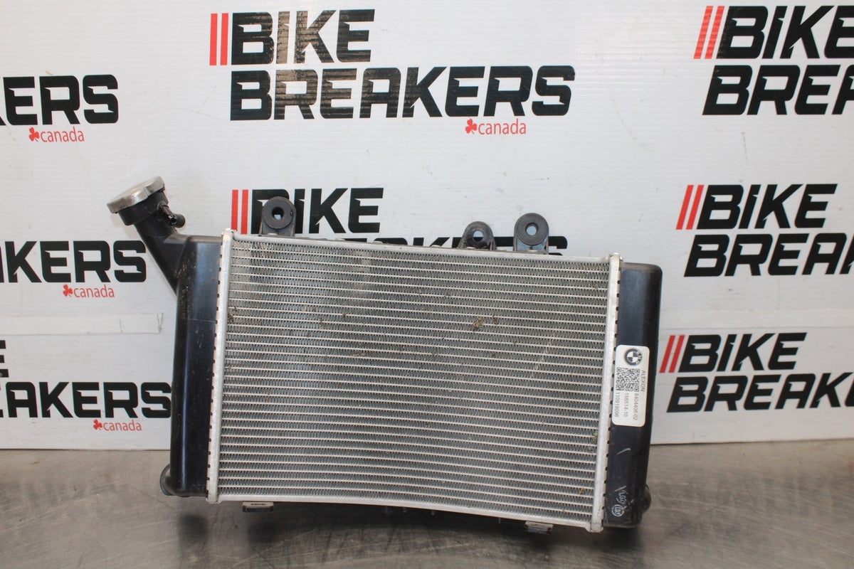 20-23 BMW F900R ENGINE RADIATOR MOTOR COOLER COOLING RADIATER BB923