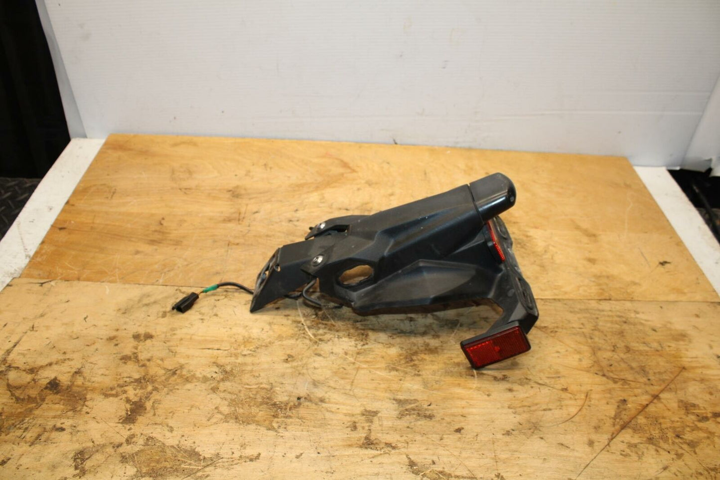 18-22 KAWASAKI NINJA 400 EX400 ABS REAR BACK FENDER MUD GUARD BB334