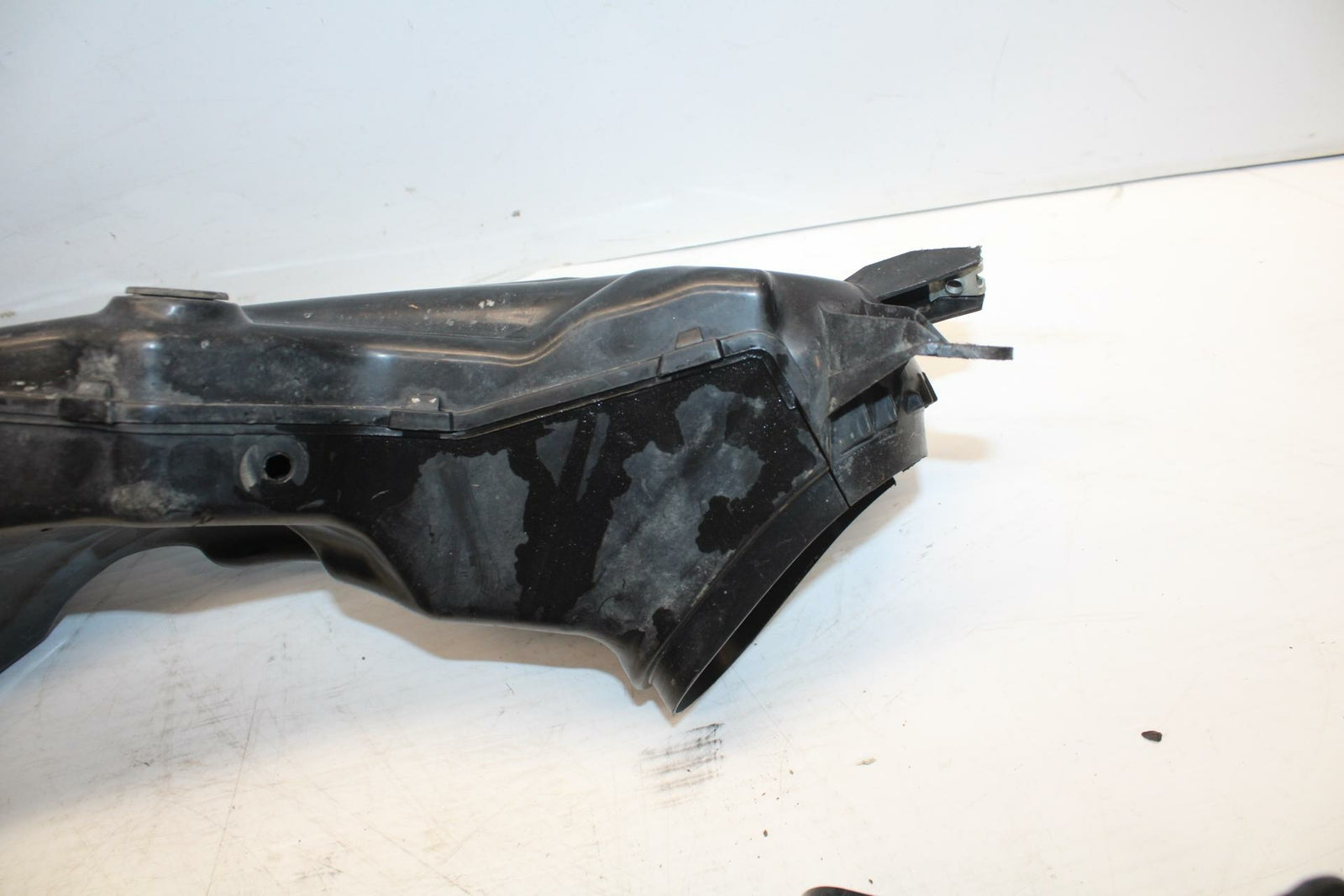 09-11 SUZUKI GSXR1000 RIGHT LEFT AIR INTAKE DUCTS BB284