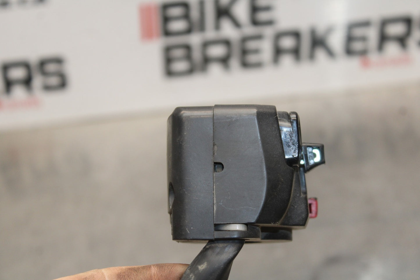 09-10 KAWASAKI ER-6N LEFT CLIP ON HANDLE HORN SIGNALS SWITCH SWITCHES BB205