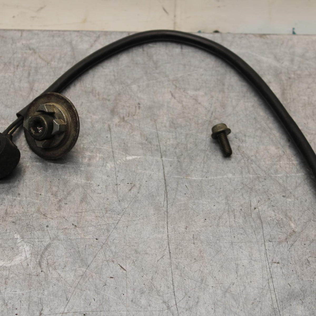 1999 Suzuki GSXR600 SPEED SPEEDOMETER SENSOR 34990-35F00 BB580