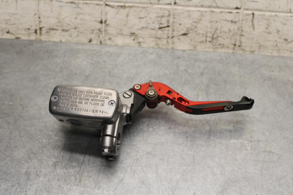 2008 Honda Interceptor 800 VFR800A ABS FRONT MASTER CYLINDER w/ LEVER BB566