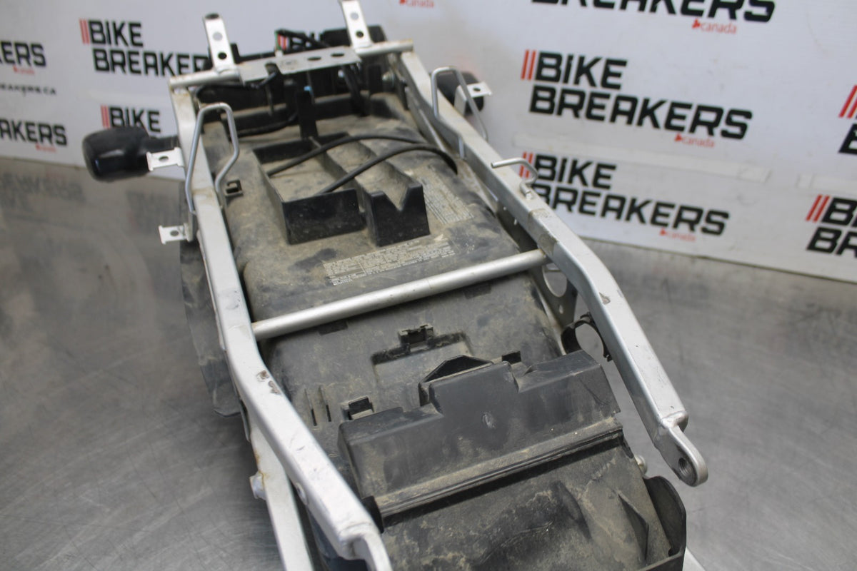 98-05 HONDA SUPER HAWK 1000 VTR1000F REAR SUBFRAME BACK SUB FRAME BB924