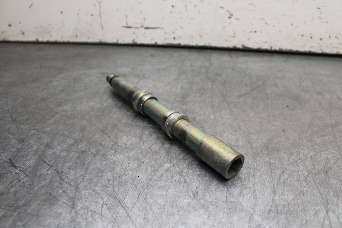 22-24 YAMAHA XSR900 FRONT WHEEL RIM AXLE PIVOT BOLT BB710