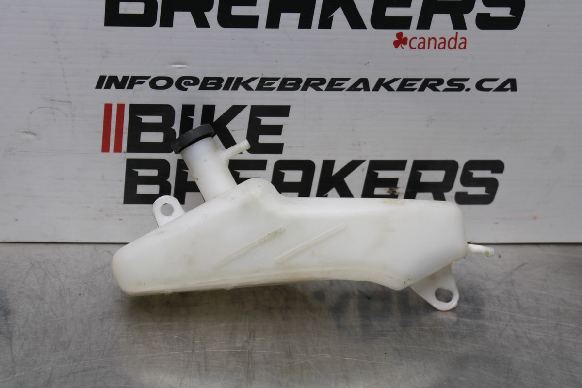 15 SUZUKI GW250F COOLANT WATER TANK RESERVOIR BOTTLE BB789