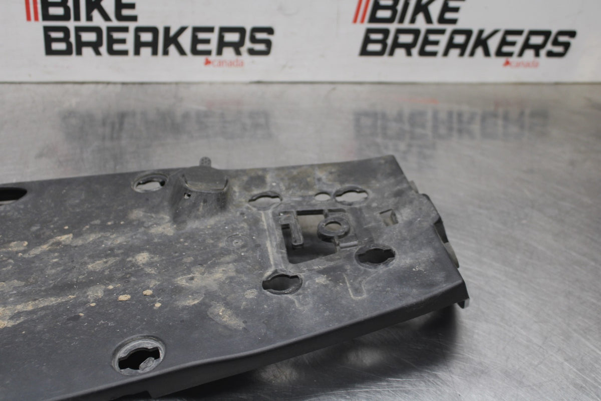 23 KAWASAKI Z900RS REAR BACK TAIL UNDERTAIL FAIRING COWL FENDER BB935