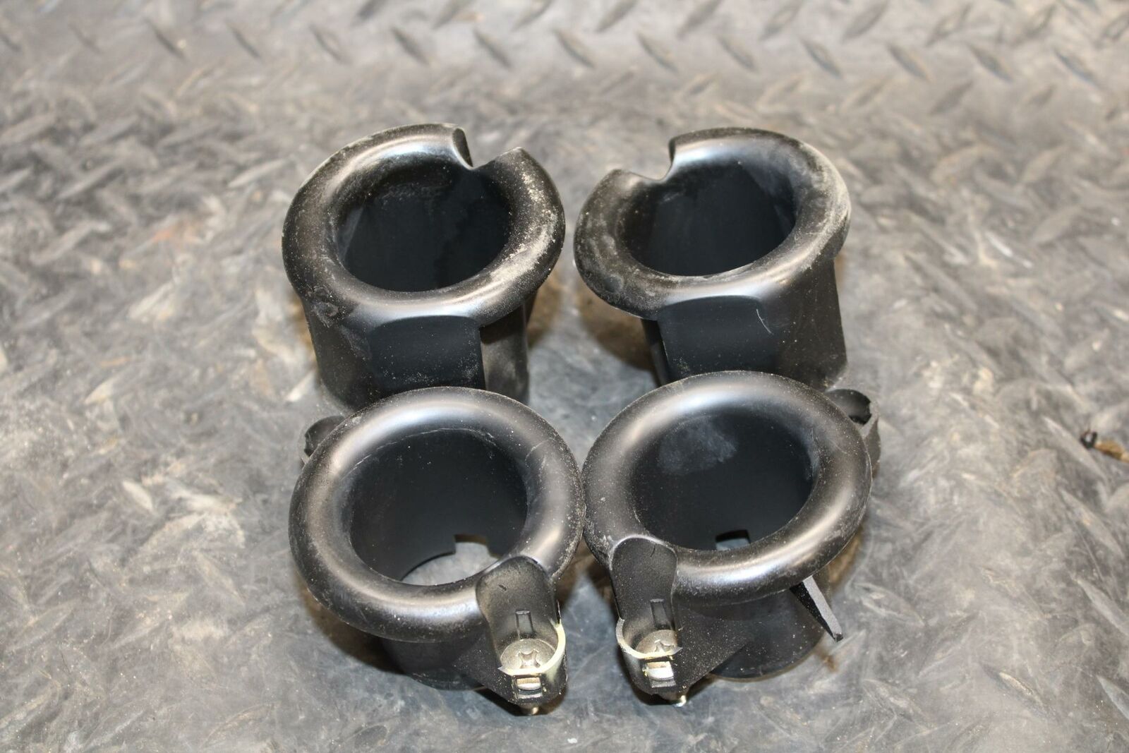 03-04 HONDA CBR600RR AIRBOX INTAKE VELOCITY STACKS 17225-MEE-000  BB218