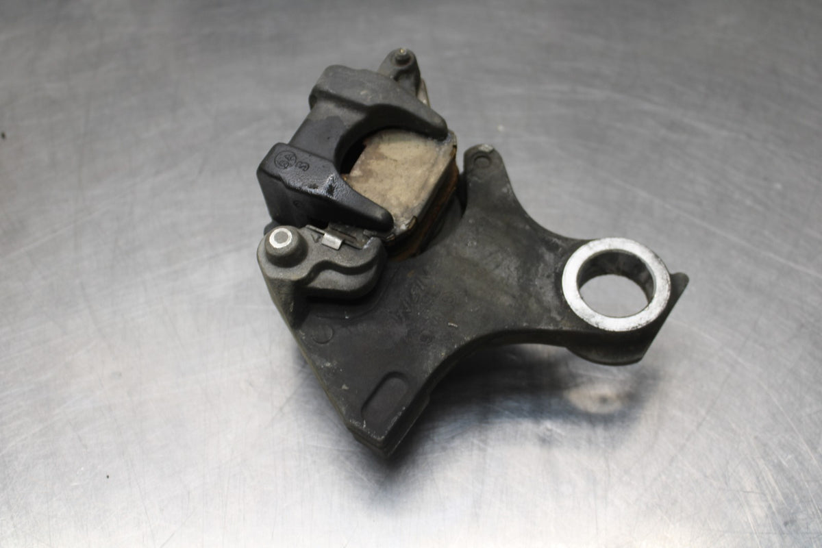 05 YAMAHA YZF R6 REAR BACK BRAKE CALIPER W MOUNT BRACKET BB858