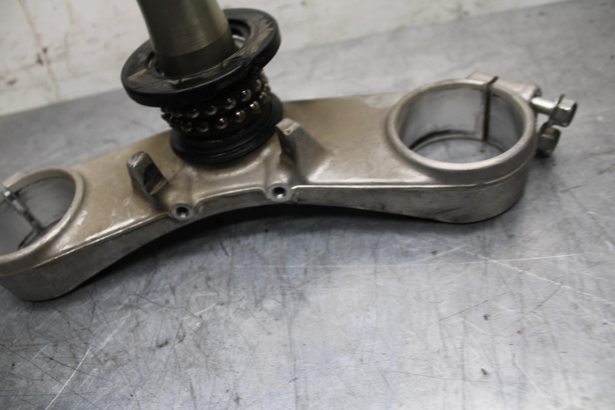 03 KAWASAKI ZX12R FRONT FORKS CLAMP LOWER TRIPLE TREE STEM BB472