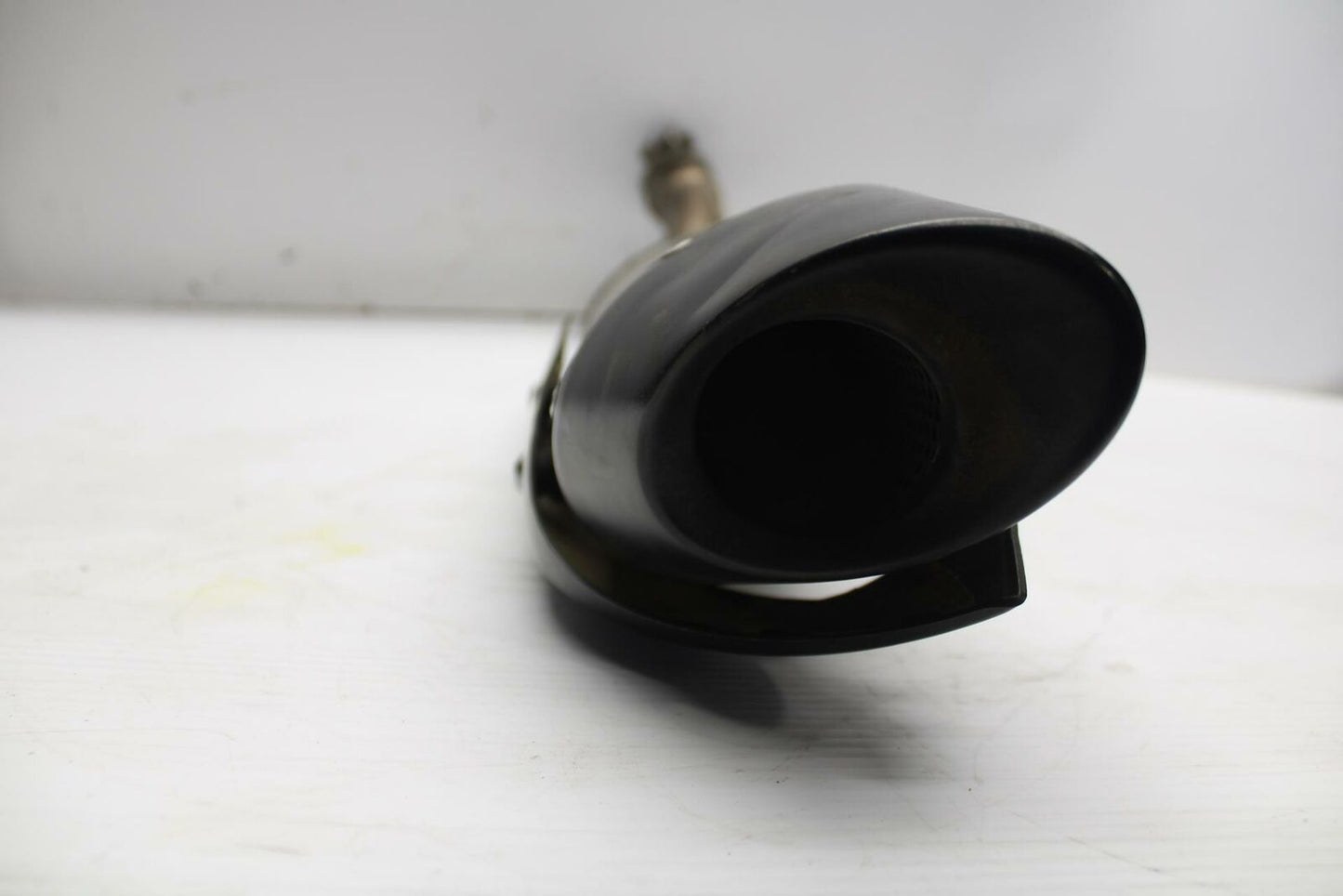 06 YAMAHA YZF R1 EXHAUST PIPE RIGHT MUFFLER SLIP ON CAN SILENCER BB282