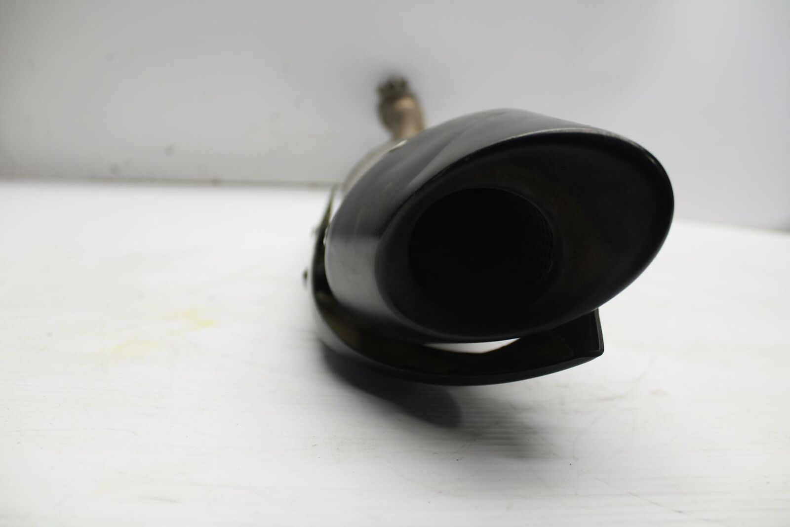 06 YAMAHA YZF R1 EXHAUST PIPE RIGHT MUFFLER SLIP ON CAN SILENCER BB282