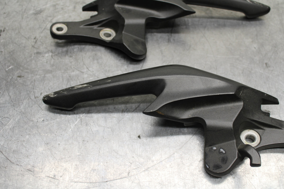 15-16 HONDA CB300F PASSENGER REAR SEAT GRAB BAR HANDLE SET BB740