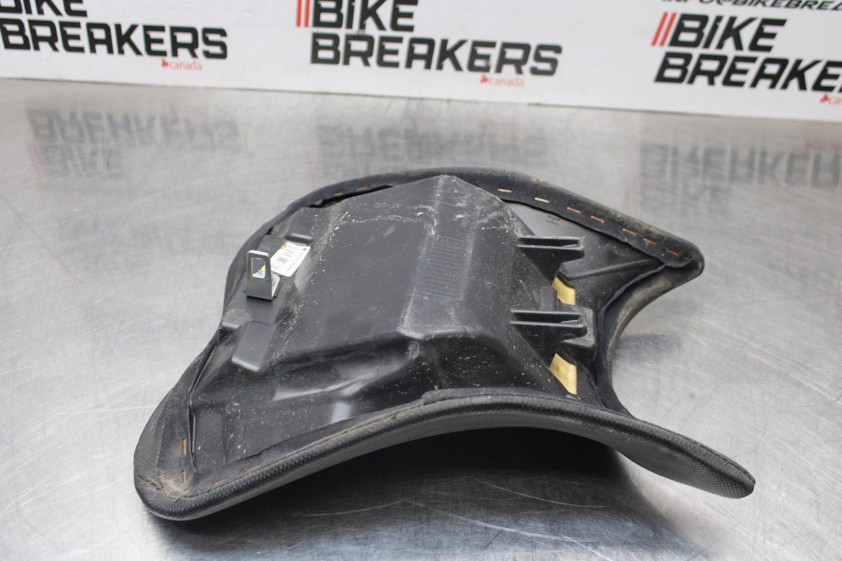 18-23 KAWASAKI NINJA 400 EX400 ABS FRONT DRIVERS SEAT PAD SADDLE PILLION BB795