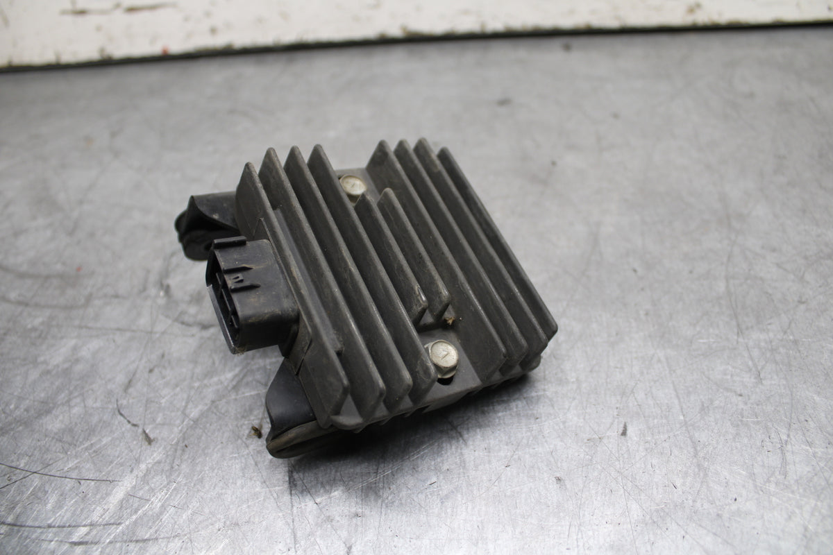 12-17 KAWASAKI ER-6N Z650 RECTIFIER VOLTAGE REGULATOR BB709