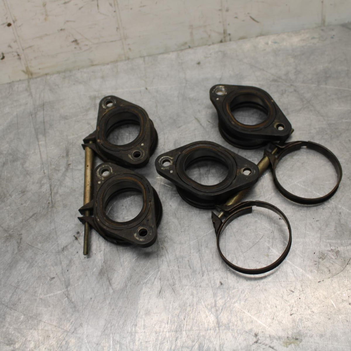 04-05 SUZUKI GSXR600 INTAKE MANIFOLD BB329