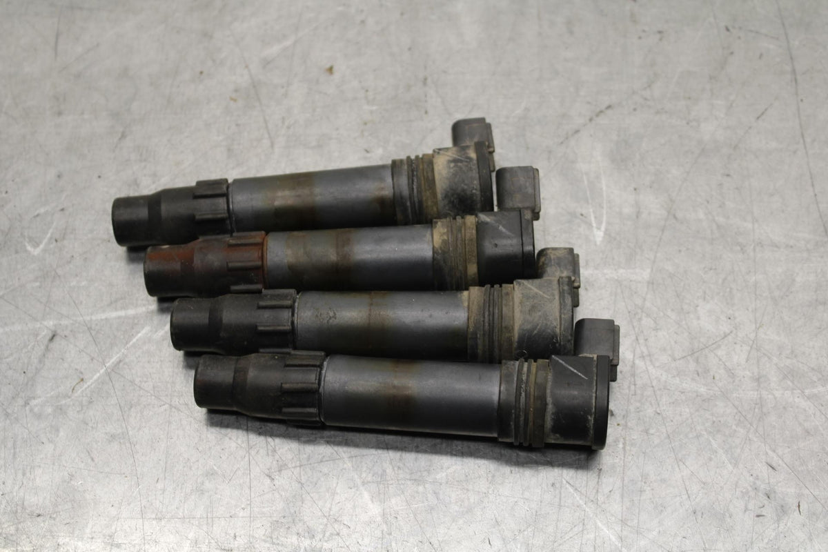 2005 Honda CBR600RR IGNITION COILS COIL SPARK PLUG CAPS 30700-MEE-641 BB564