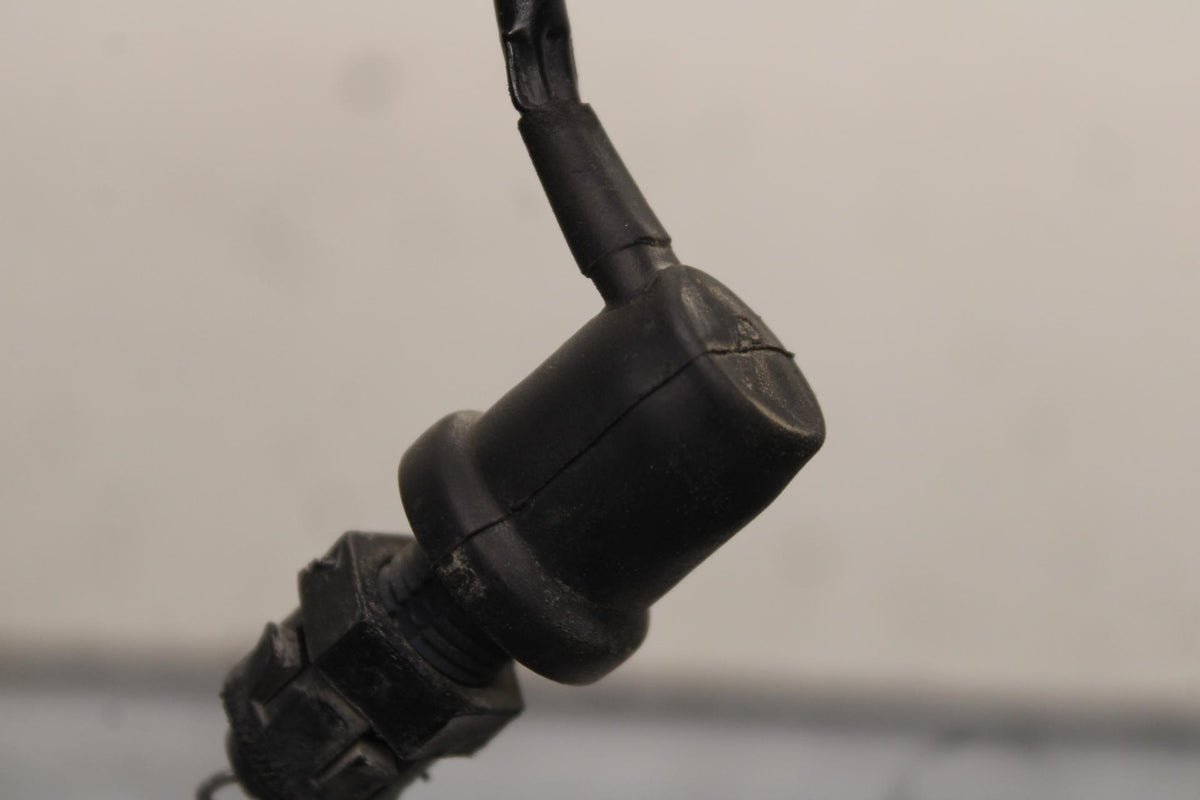 1998 Yamaha Vmax 1200 VMX1200 REAR BRAKE STOP SWITCH BB620