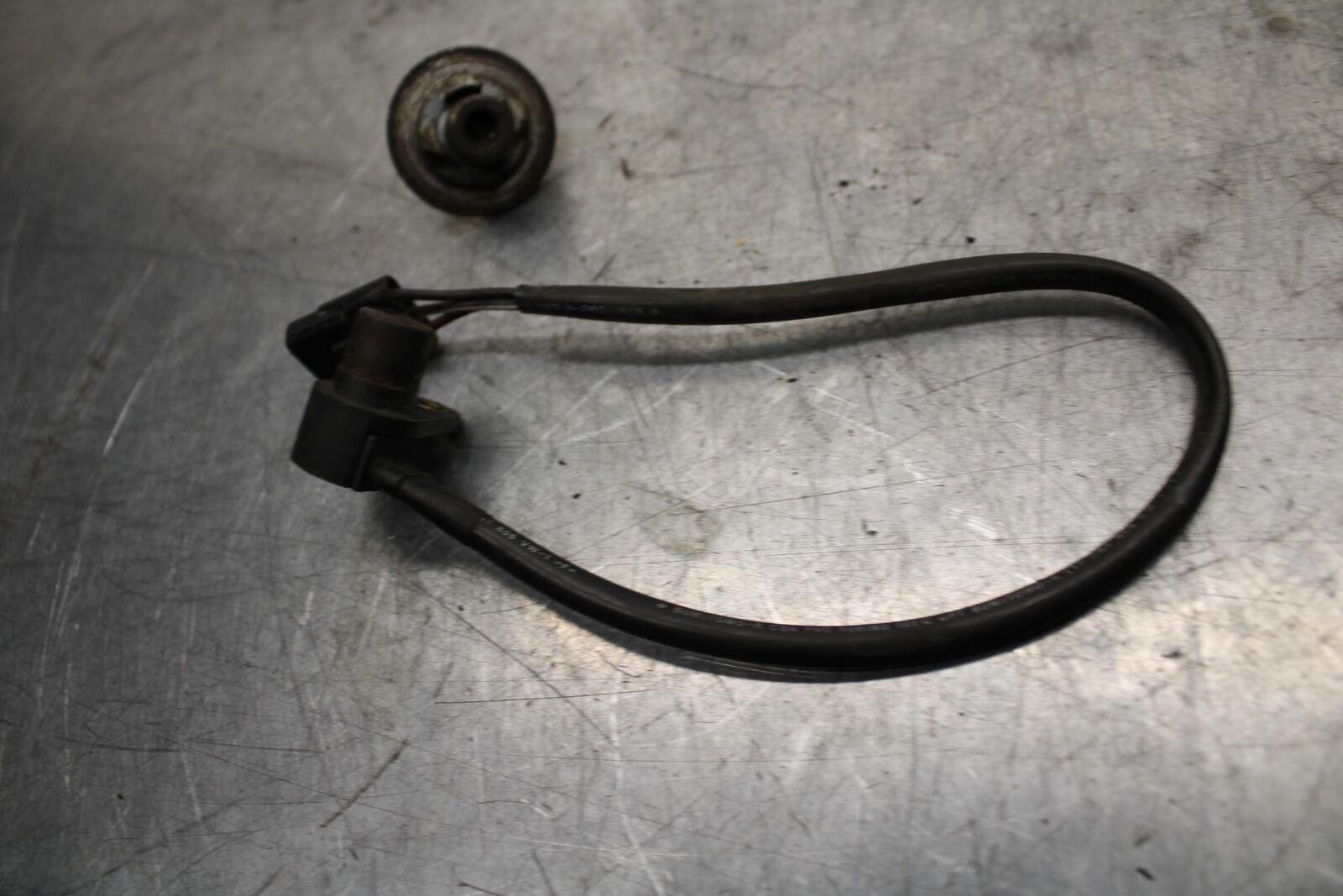 2002 Suzuki GSXR1000 SPEED SPEEDOMETER SENSOR 34990-35F00 BB73