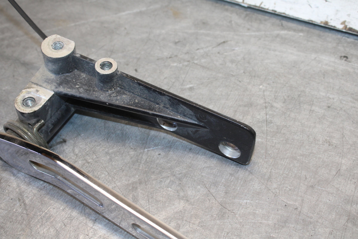 05-06 YAMAHA ROYAL STAR RIGHT REARSET BRAKE FOOT PEDAL BB697