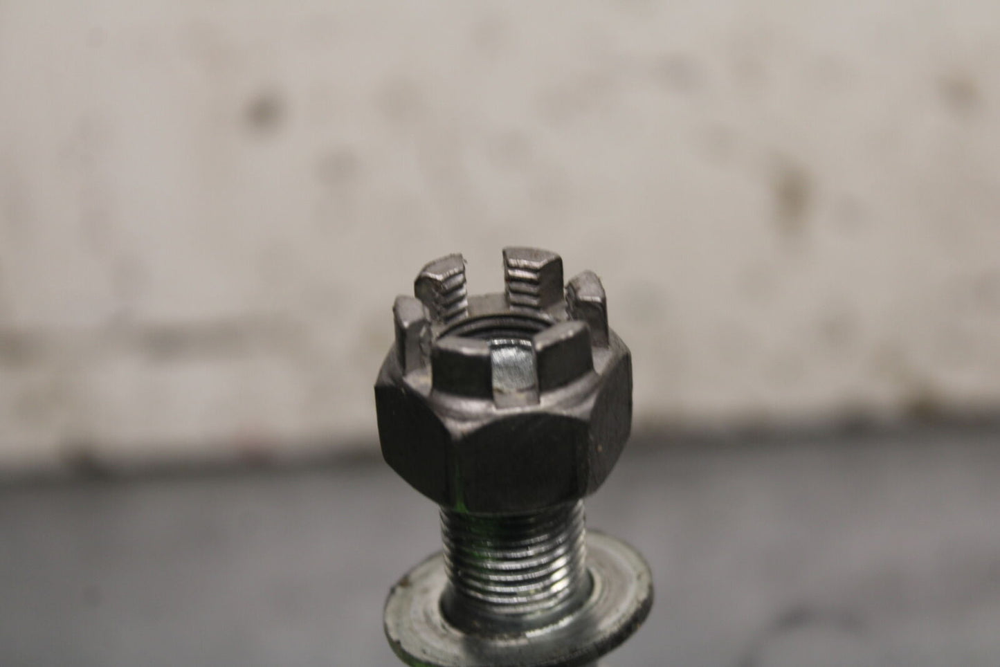 18-23 KAWASAKI NINJA 400 EX400 ABS FRONT WHEEL RIM AXLE PIVOT BOLT BB747