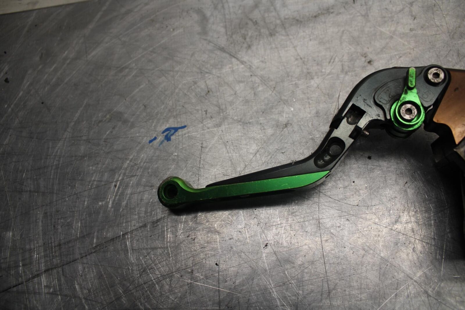 2005 Kawasaki Ninja ZX6R ZX636C AFTERMARKET CLUTCH PERCH MOUNT WITH LEVER  BB03