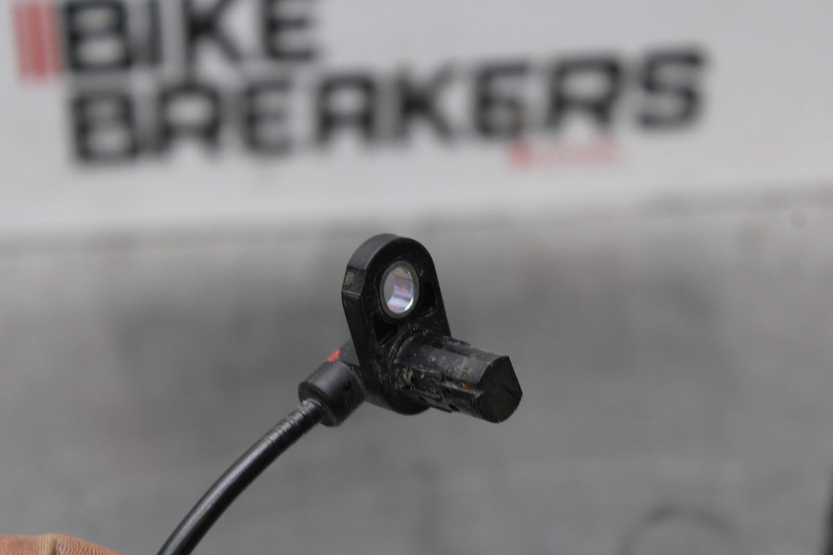 23 YAMAHA YZF R3 REAR ABS BRAKE SENSOR & RING BB806