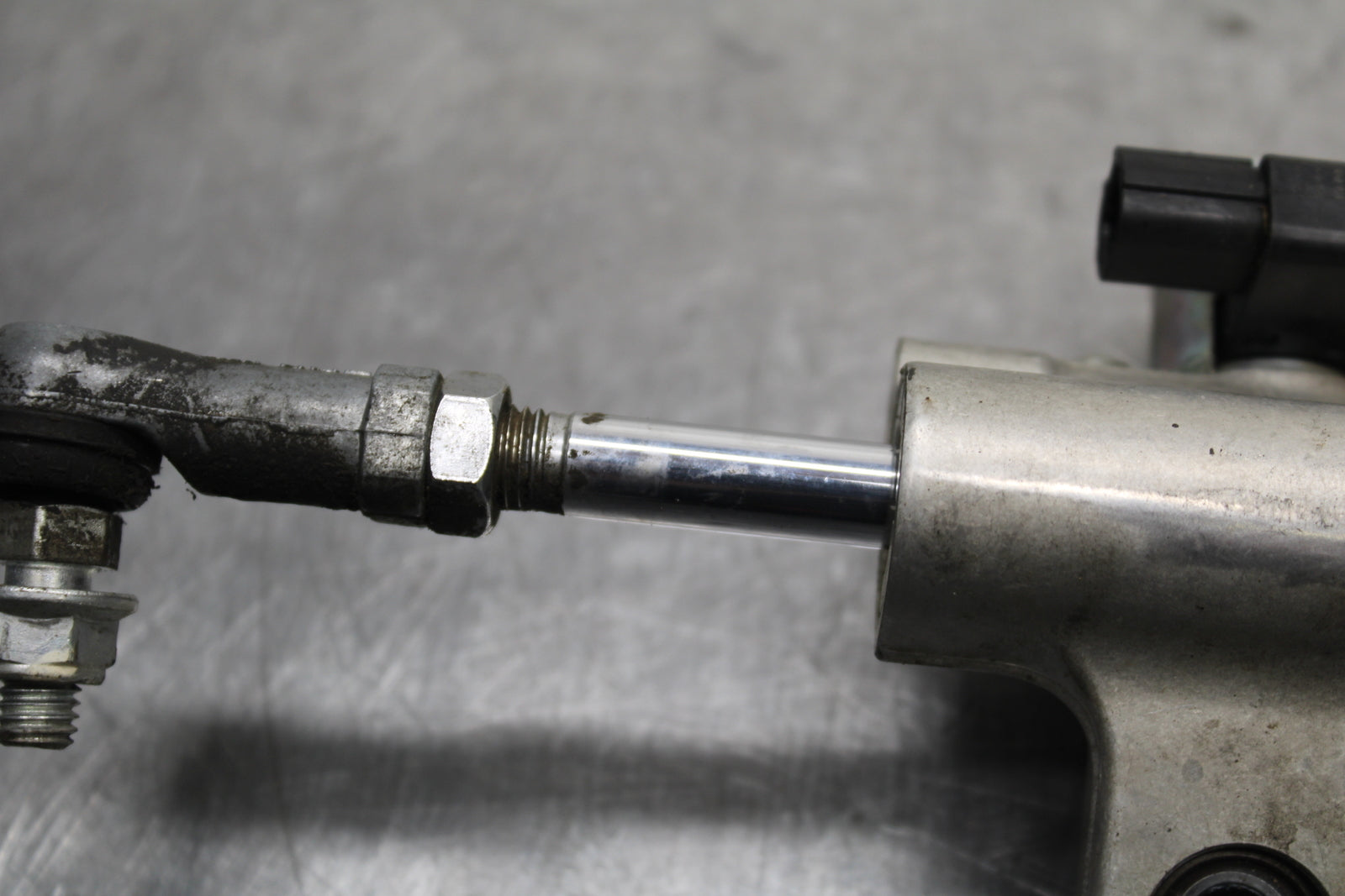 08-10 SUZUKI GSXR 600 STEERING DAMPER STABILIZER BB132