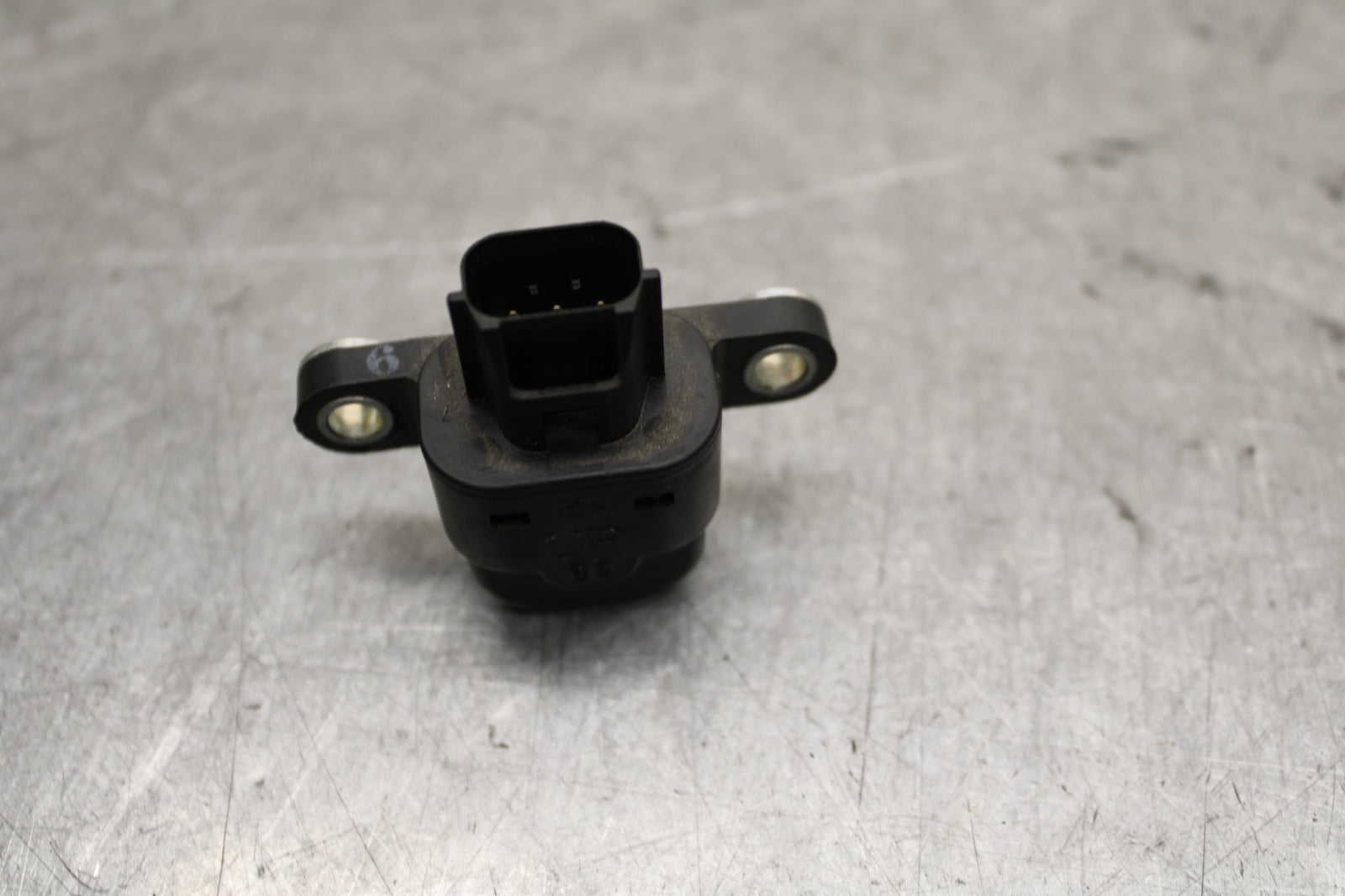 16 KAWASAKI NINJA ZX10R TIP OVER ANGLE CRASH SENSOR SWITCH  21176-0026 BB650