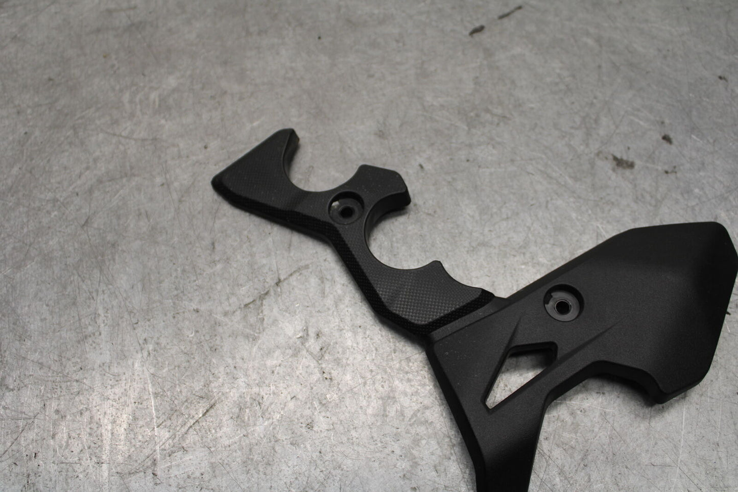 18-23 KAWASAKI NINJA 400 RIGHT LOWER FRAME COVER FAIRING COWL BB660