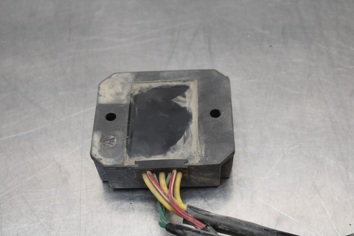 18-22 HUSQVARNA VITPILEN 701 RECTIFIER VOLTAGE REGULATOR BB198