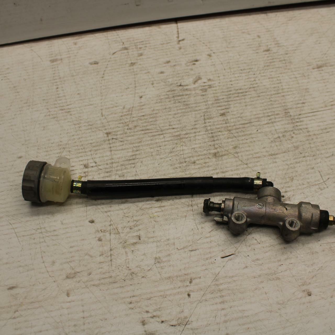 90-07 KAWASAKI ZZR 250 REAR BACK BRAKE MASTER CYLINDER W RESERVOIR BB298