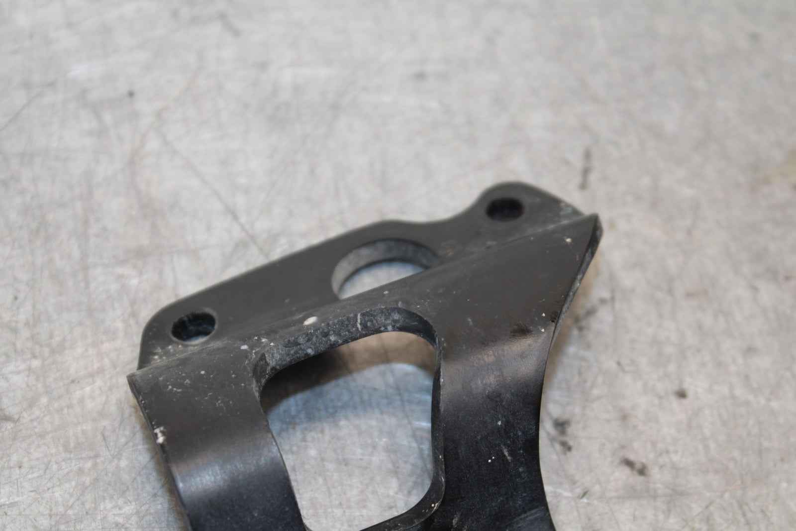08-16 YAMAHA YZF R6 RIGHT REARSET REAR SET HEEL GUARD 13S-27446-10-00 BB665