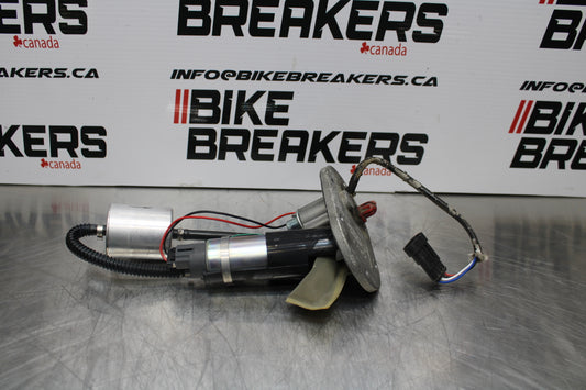 08 MOTO GUZZI BREVA 750 FUEL PUMP GAS PETROL SENDER UNIT BB154
