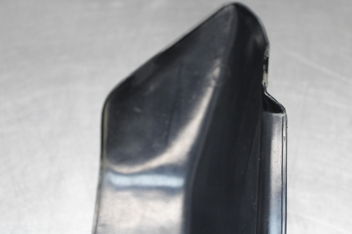 02 DUCATI MONSTER 620 RIGHT REAR BACK TAIL FAIRING COWL SHROUD BB851