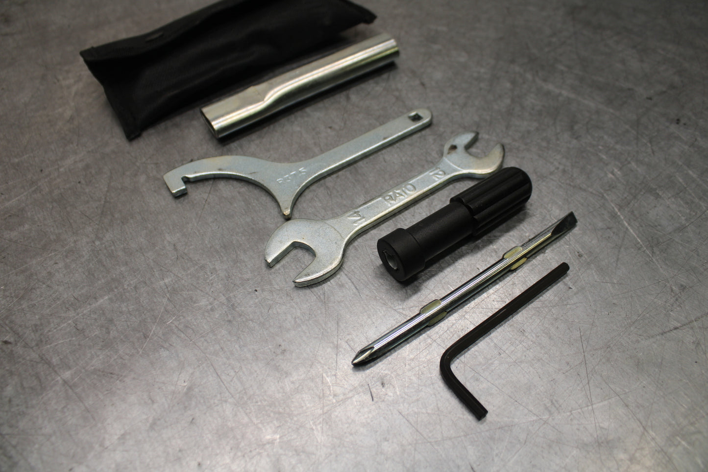 18-24 KAWASAKI NINJA 650 STOCK TOOLS OEM TOOL BAG KIT SET BB725