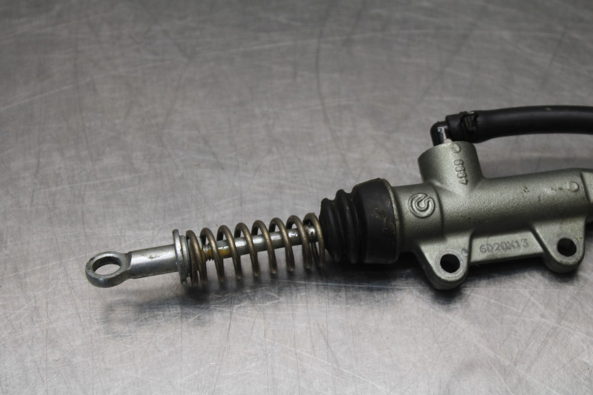 16 DUCATI 959 PANIGALE REAR BACK BRAKE MASTER CYLINDER W RESERVOIR BB912