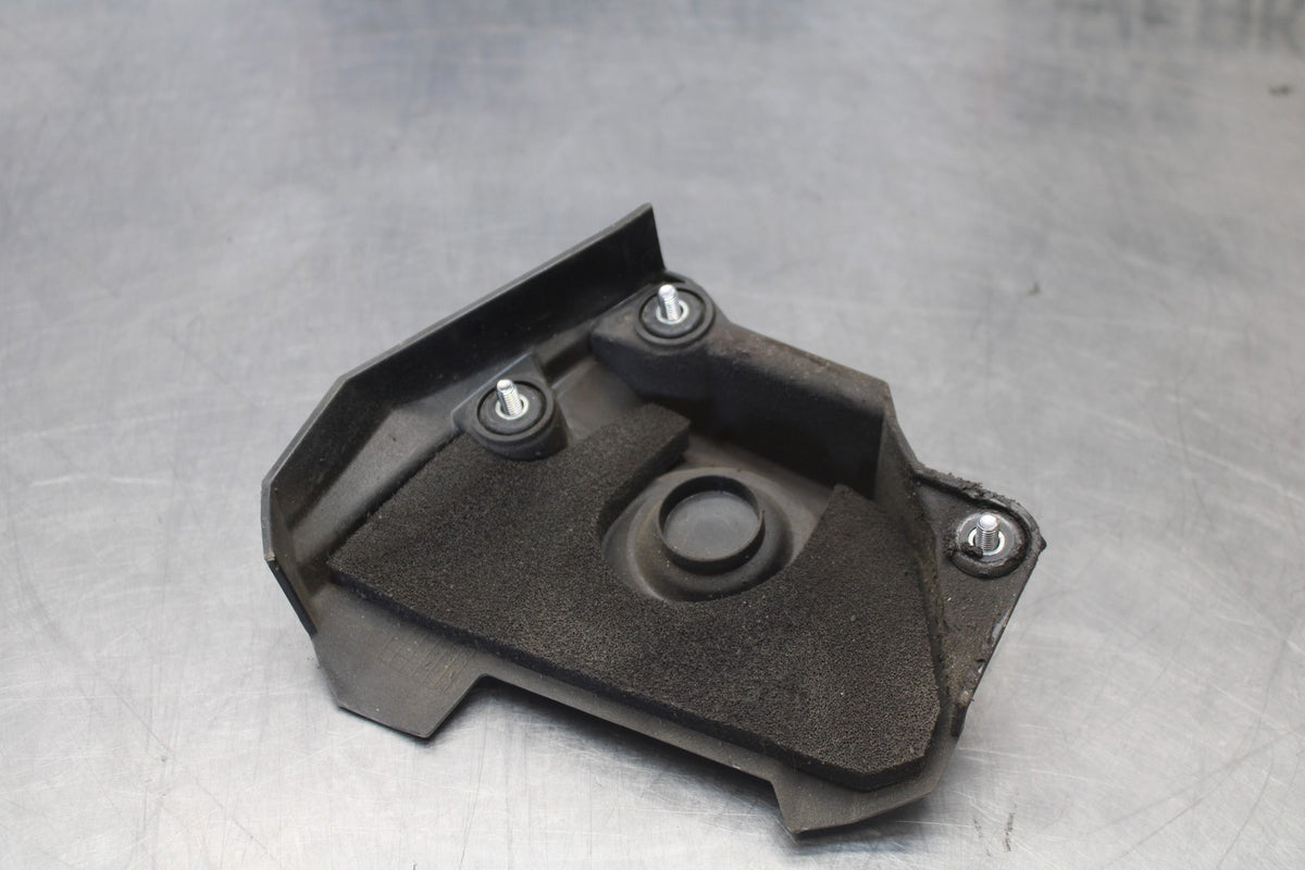 15-17 YAMAHA FJ09 ENGINE SPROCKET COVER BB906