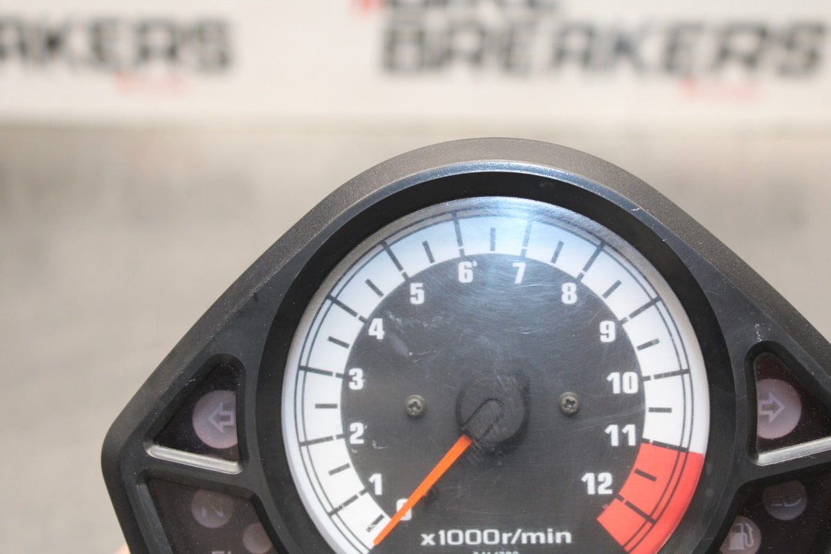 03 SUZUKI SV650 SPEEDO TACH GAUGES DISPLAY CLUSTER SPEEDOMETER TACHOMETER BB846