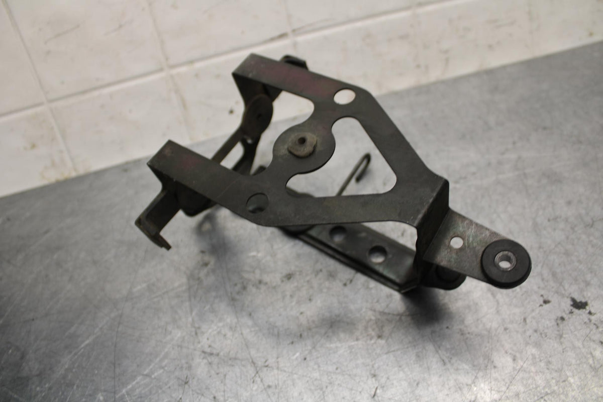 2001 Honda ST1100 BATTERY BOX  CLAMP STRAP BB77