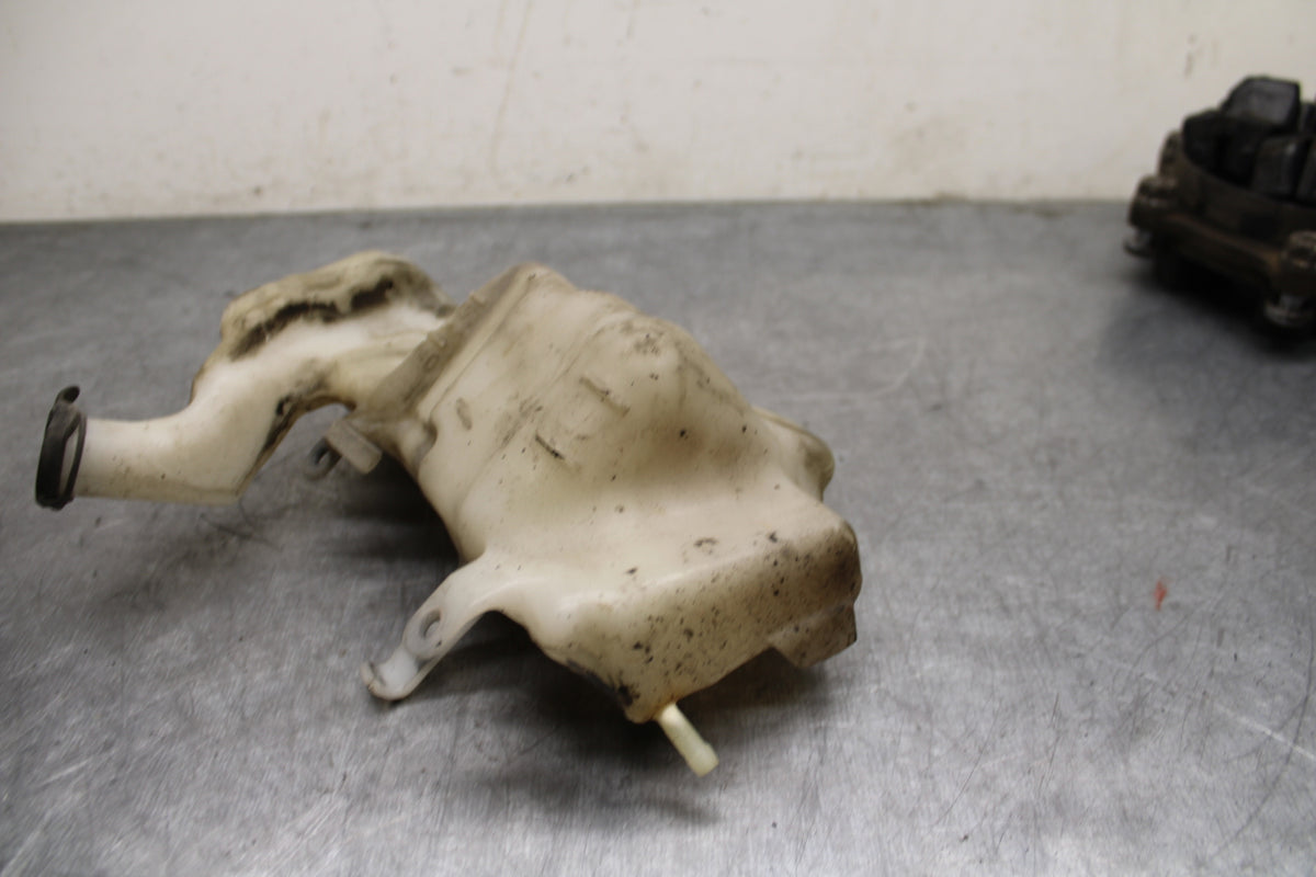 10-11 HONDA CBR1000RR COOLANT WATER TANK RESERVOIR BOTTLE BB128