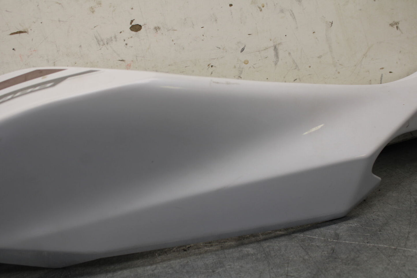 18-23 KAWASAKI NINJA 400 RIGHT REAR BACK TAIL FAIRING COWL SHROUD BB660