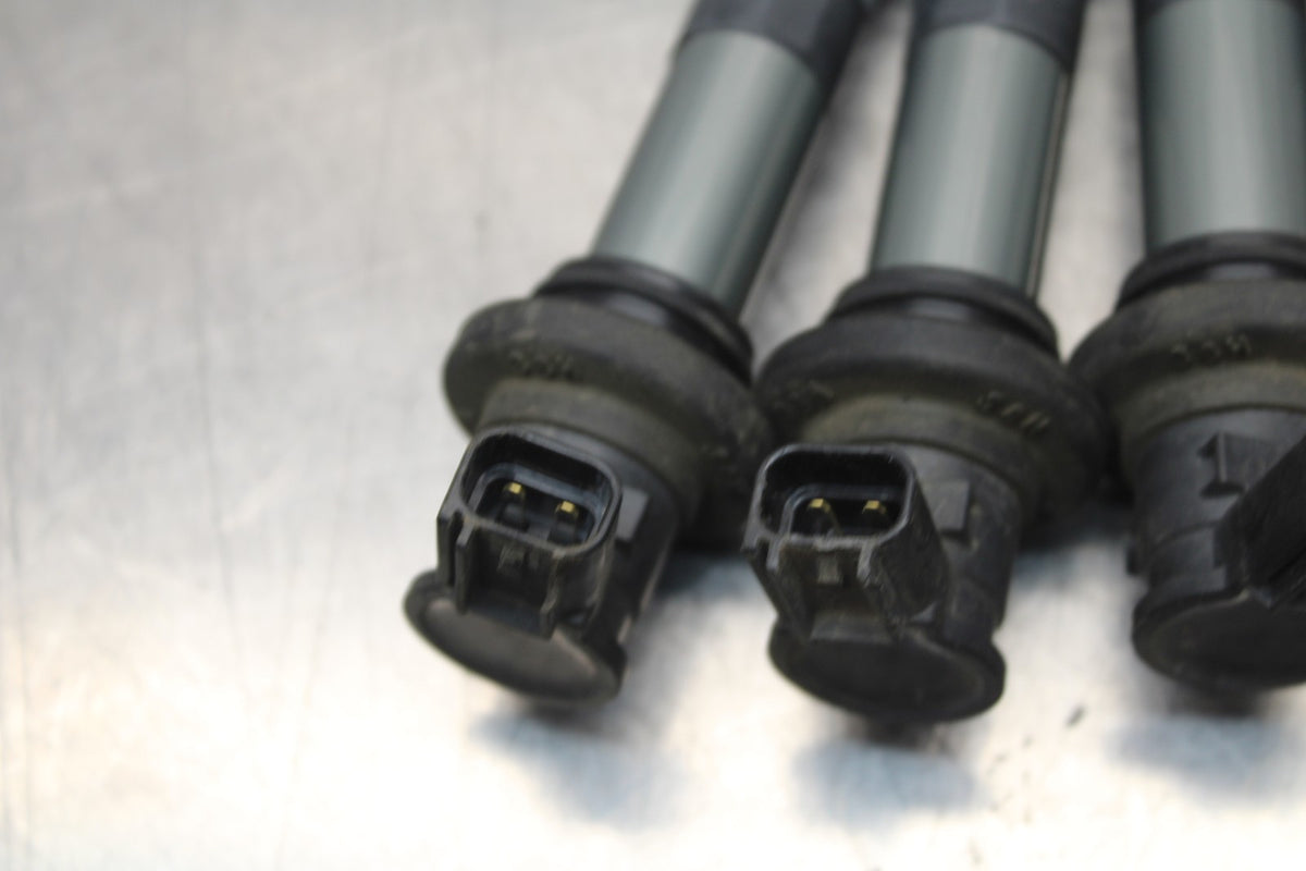08-10 SUZUKI GSXR 600 IGNITION COILS COIL SPARK PLUG CAPS BB202
