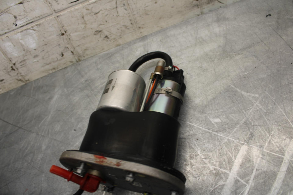 2010 Aprilia RSV1000R FUEL PUMP GAS PETROL SENDER UNIT BB513