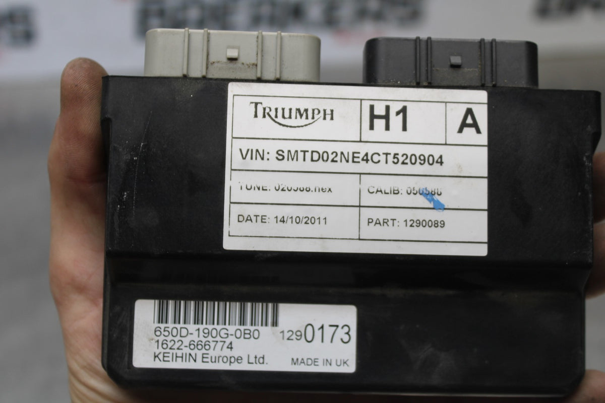 12 TRIUMPH STREET TRIPLE R ECU COMPUTER CONTROLLER UNIT BLACK BOX ECM BB914