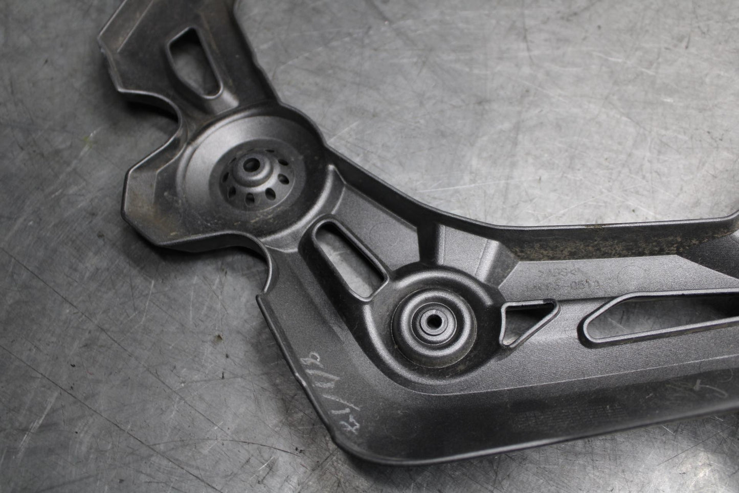 17 KAWASAKI Z900 ZR900 RIGHT LEFT FRAME MID SIDE COVERS COWLS PANELS TRIM BB549