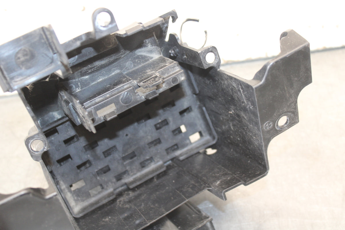 17-24 SUZUKI SV650 REAR BACK TAIL UNDERTAIL BATTERY TRAY PLASTIC BB706