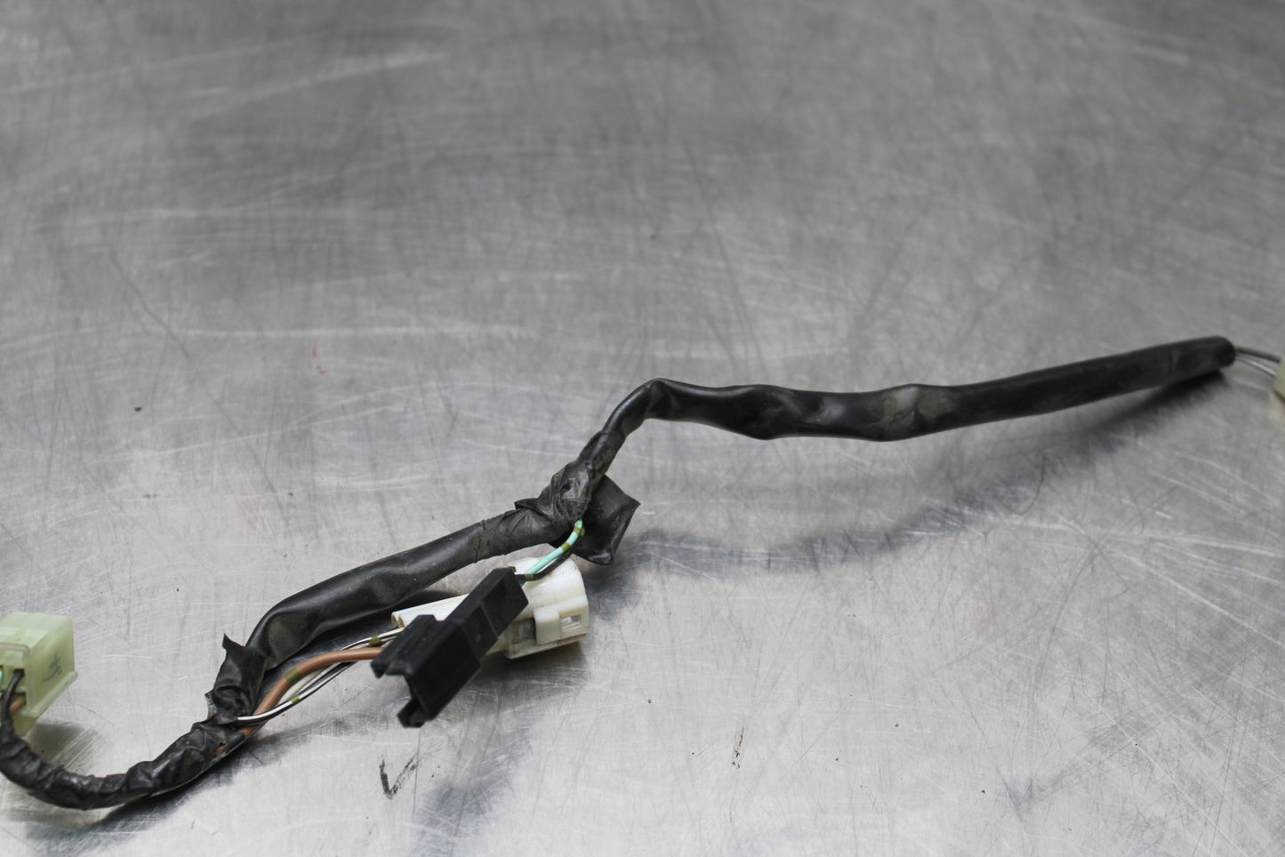 06-07 SUZUKI GSXR 600 TAIL LIGHT WIRING HARNESS MOTOR WIRE LOOM BB178