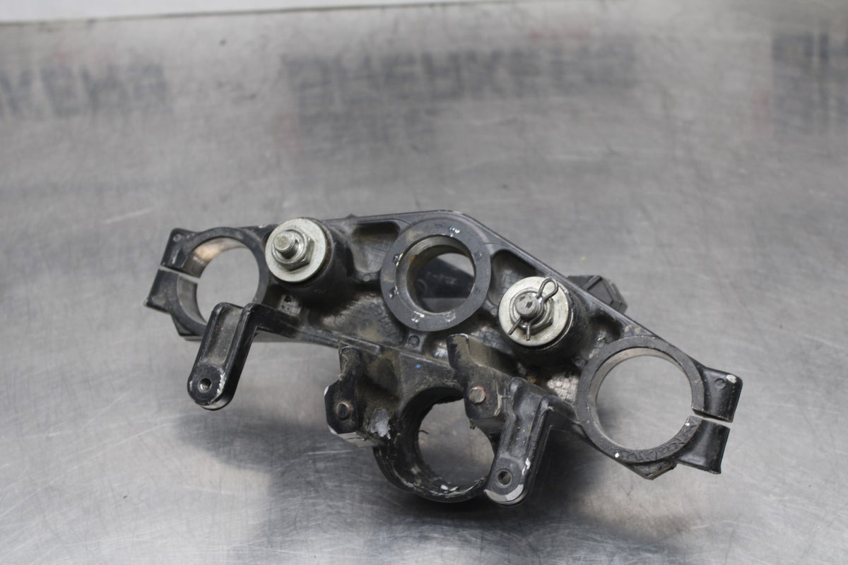 06 KAWASAKI Z750 FORKS UPPER TRIPLE TREE CLAMP BB837