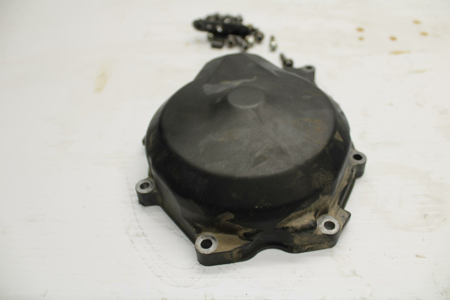 08-16 YAMAHA YZF R6 STATOR MAGNETO ALTERNATOR GENERATOR COVER BB273